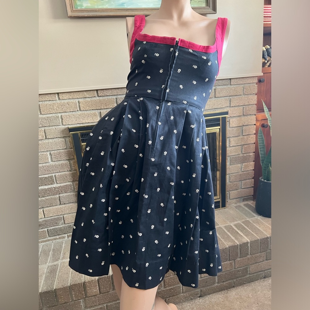 Black and soft red Dirndl dress heller size 2/4